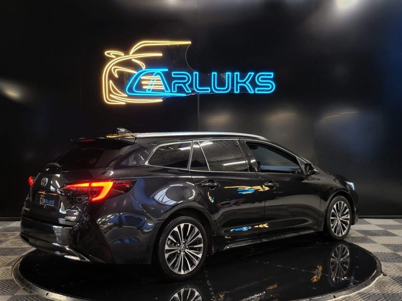 TOYOTA COROLLA 1.8 Hybride 140ch DESIGN 