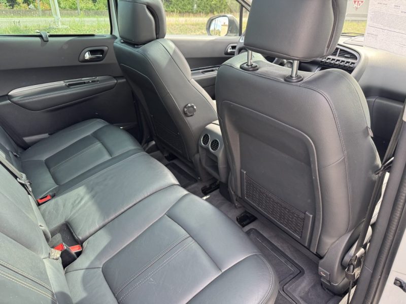 PEUGEOT 3008 1.2 130CV FELINE