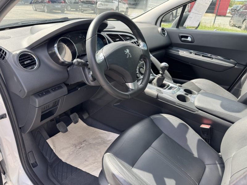 PEUGEOT 3008 1.2 130CV FELINE