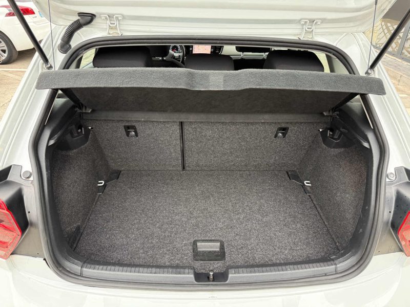 VOLKSWAGEN POLO VW POLO 1.6 TDI 95cv LOUNGE BUSINESS S&S - 1er MAIN 2020