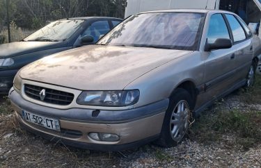 RENAULT SAFRANE II (B54_) 2.0 16V (136Ch) 1998