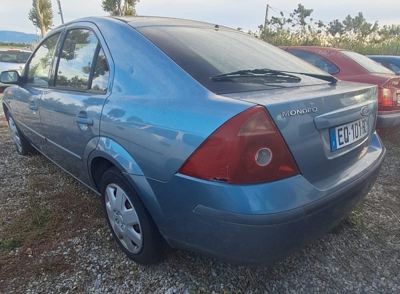 FORD MONDEO III (B5Y) 2.0 16V TDDi / TDCi (115Ch) 2001