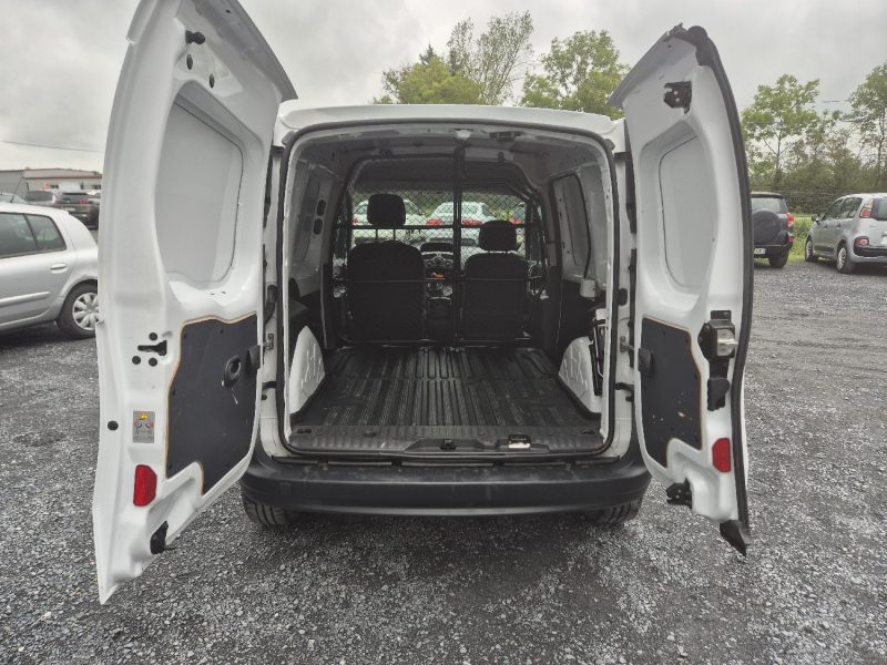 RENAULT KANGOO dCi 90ch energy Confort  98000 km 