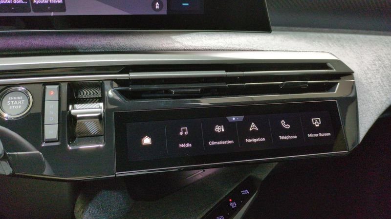 Peugeot 3008 nouveau Hybrid 145 e-dcs6 allure + navi + pack 360 vision & drive assist