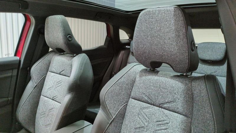 Renault Austral nouveau Full hybrid e-tech 200 ch techno + sieges chauffants + toit pano