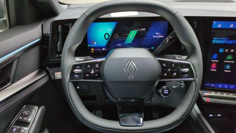 Renault Austral nouveau Full hybrid e-tech 200 ch techno + sieges chauffants + toit pano