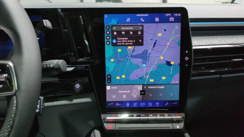 Renault Austral nouveau Full hybrid e-tech 200 ch techno + sieges chauffants + toit pano