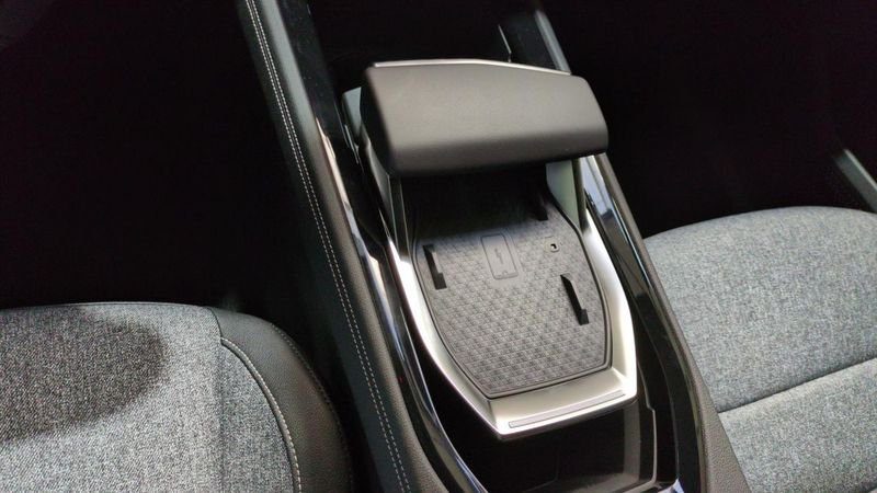 Renault Austral nouveau Full hybrid e-tech 200 ch techno + sieges chauffants + volant chauffant