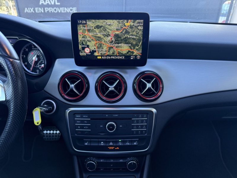 MERCEDES CLASSE GLA AMG GLA 45 4-matic  381cv  2016