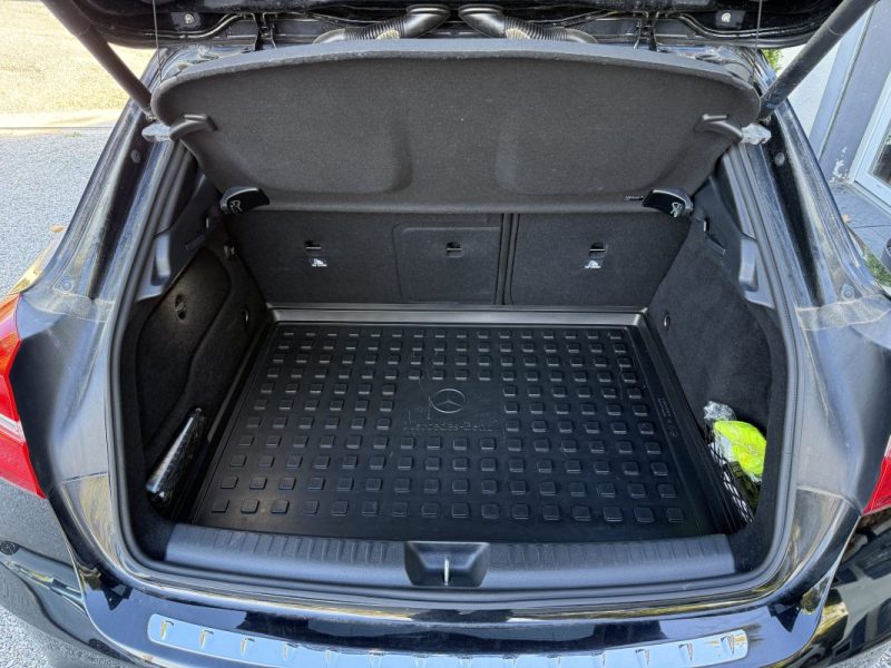 MERCEDES CLASSE GLA AMG GLA 45 4-matic  381cv  2016