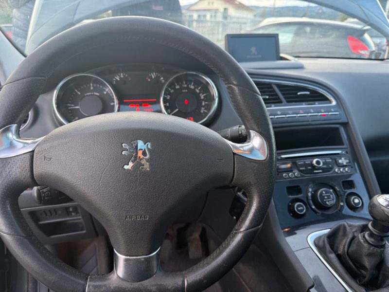 PEUGEOT 5008 1.6 HDI 115CH 7 PLACE ALLURE GARANTIE