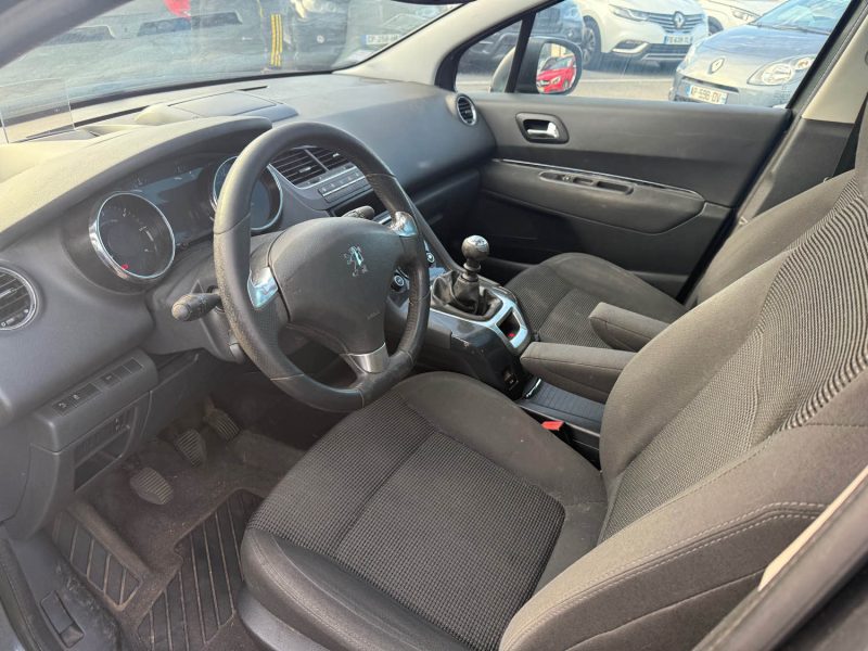 PEUGEOT 5008 1.6 HDI 115CH 7 PLACE ALLURE GARANTIE