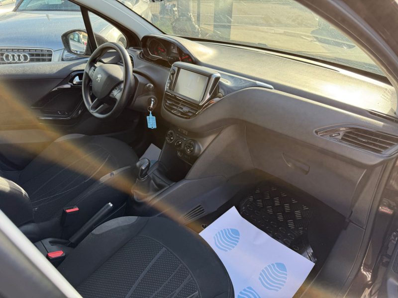 PEUGEOT 208 1.4 HDI 70CH GARANTIE 