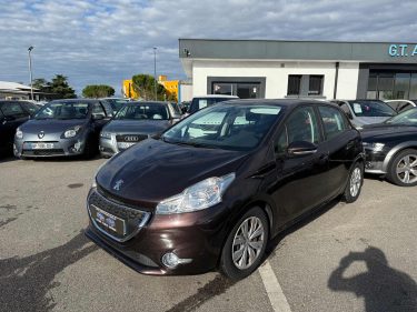 PEUGEOT 208 1.4 HDI 70CH GARANTIE 