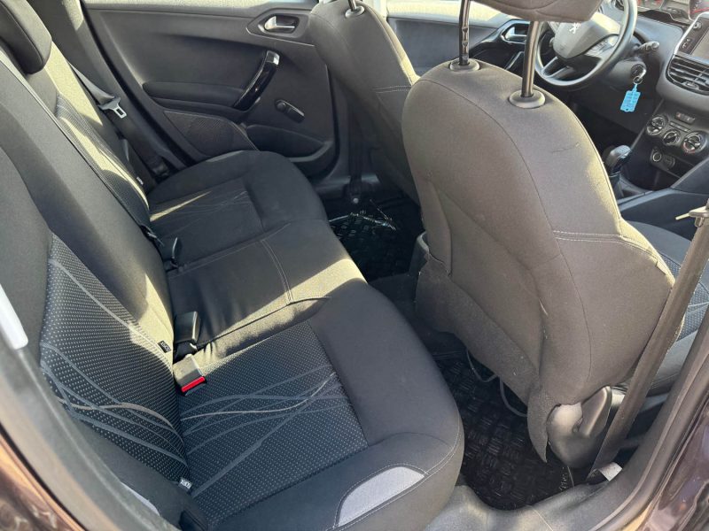 PEUGEOT 208 1.4 HDI 70CH GARANTIE 