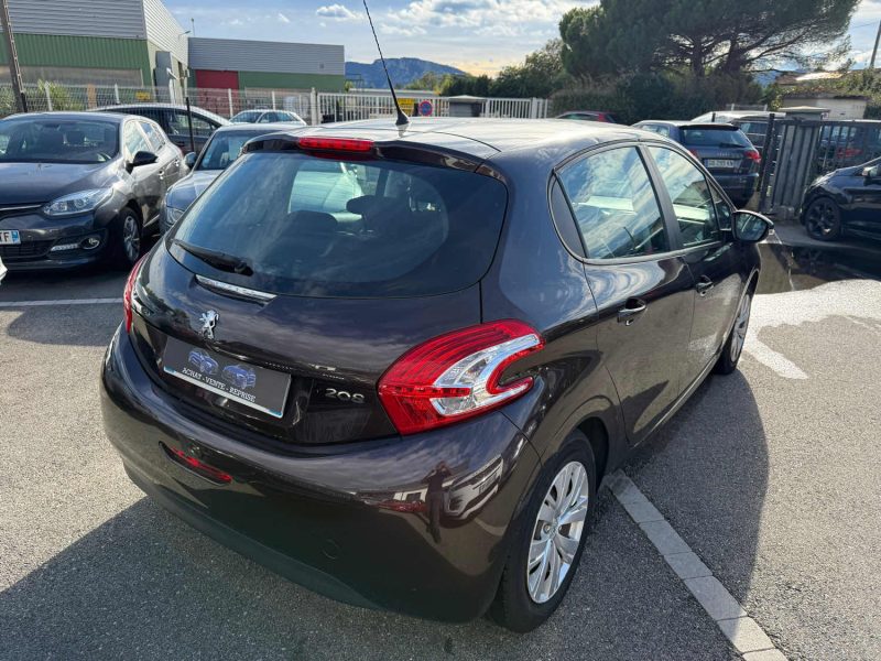 PEUGEOT 208 1.4 HDI 70CH GARANTIE 