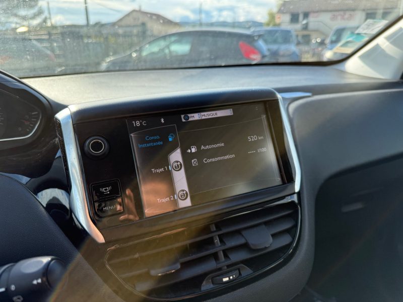 PEUGEOT 208 1.4 HDI 70CH GARANTIE 