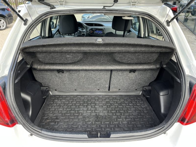 TOYOTA YARIS HSD 100h France Connect 01/2016