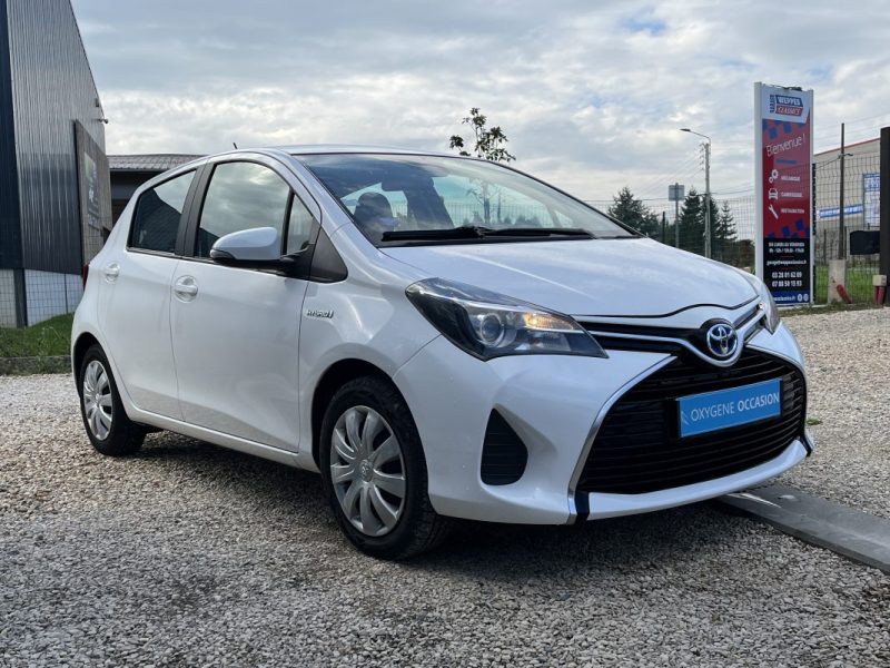 TOYOTA YARIS HSD 100h France Connect 01/2016