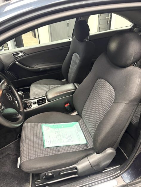 MERCEDES CLASSE C 220 CDI 150 CV COUPE SPORT 2004