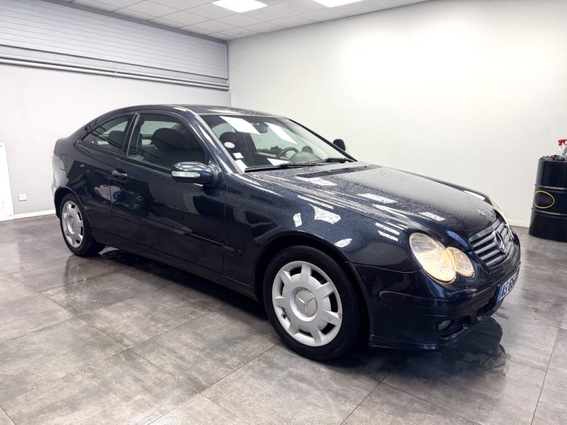 MERCEDES CLASSE C 220 CDI 150 CV COUPE SPORT 2004