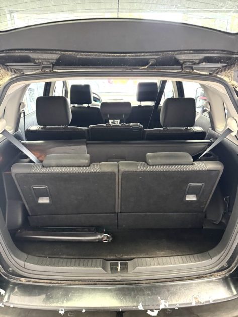 TOYOTA COROLLA 2.2 D4D 163 CV 7 PLACES JOINT DE CULASSE 2007