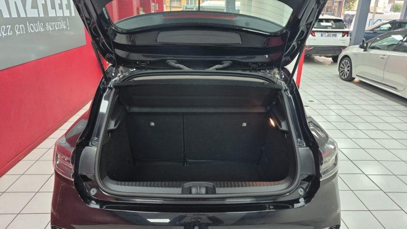 RENAULT CLIO 1.0 TCE 100 EVOLUTION GPL/1 ERE MAIN/EXPORT ALGERIE 13990 HT