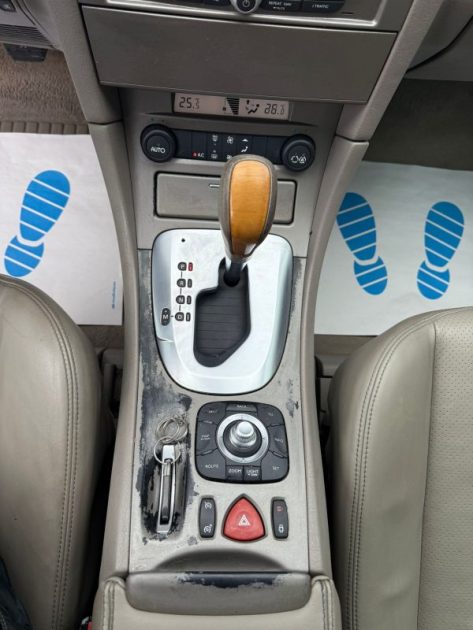 RENAULT VEL SATIS phase 2 3.0 dCi V6 177cv Boîte auto 2005