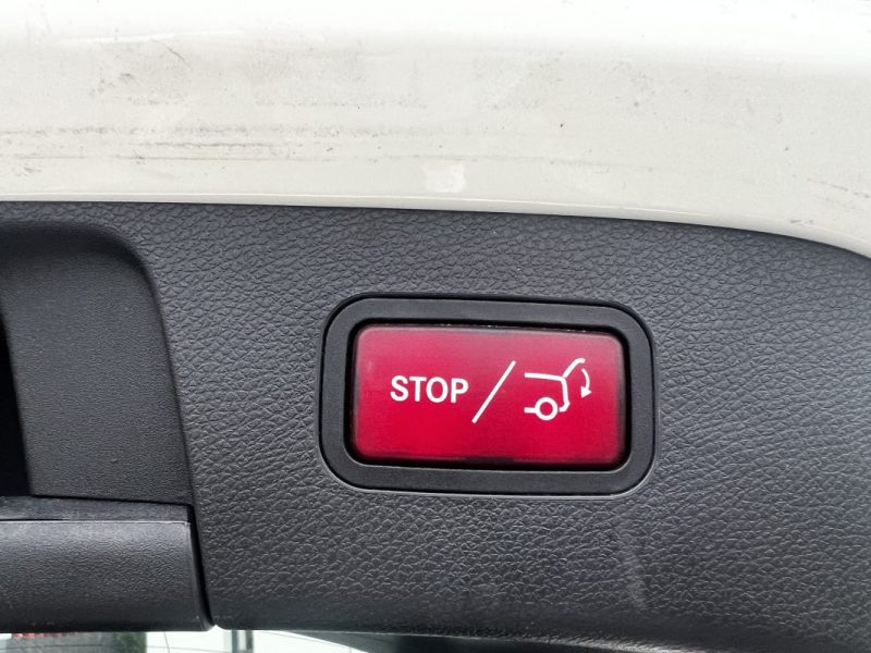 MERCEDES CLASSE GLA Fascination / BVA / Toit panoramique / Attelage 2015