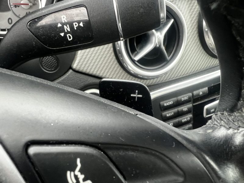 MERCEDES CLASSE GLA Fascination / BVA / Toit panoramique / Attelage 2015