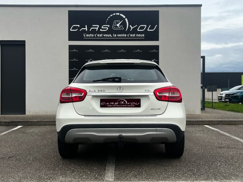 MERCEDES CLASSE GLA Fascination / BVA / Toit panoramique / Attelage 2015