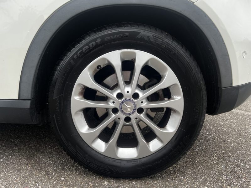 MERCEDES CLASSE GLA Fascination / BVA / Toit panoramique / Attelage 2015