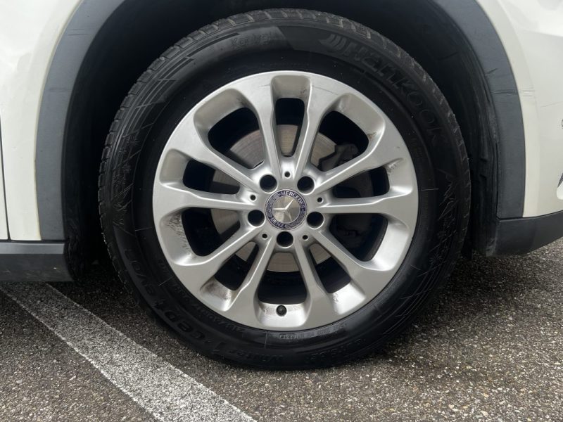 MERCEDES CLASSE GLA Fascination / BVA / Toit panoramique / Attelage 2015