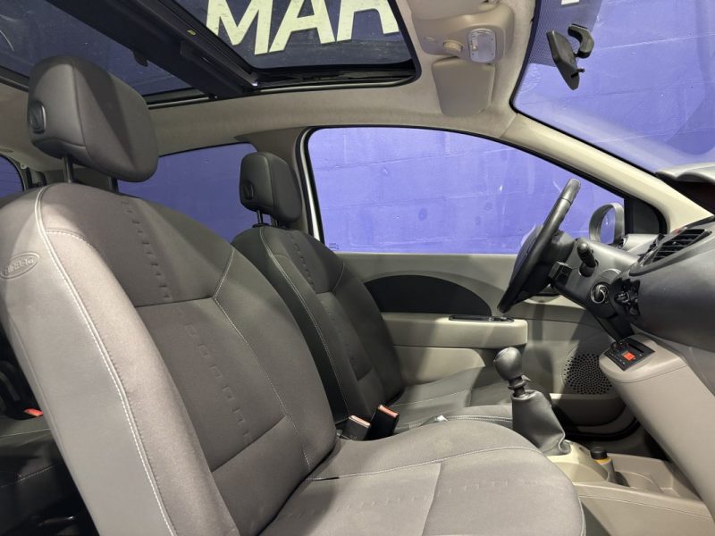 Renault Twingo Night & Day 1.2 75ch - Toit ouvrant