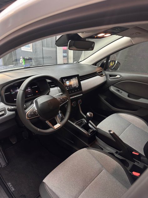 RENAULT CLIO 1.0 SCE 65 EVOLUTION 2025