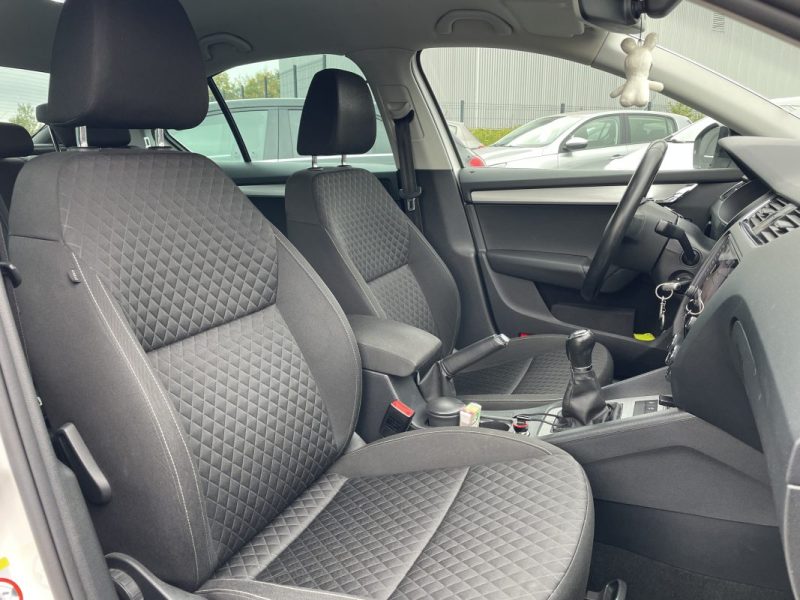 SKODA OCTAVIA 1.4 TSI 150ch Style / CarPlay - Caméra De Recul - Attelage