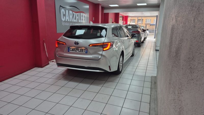 TOYOTA COROLLA TOURING SPORTS 122cv DYNAMIC BUSINESS/1 ERE MAIN/TVA RECUP