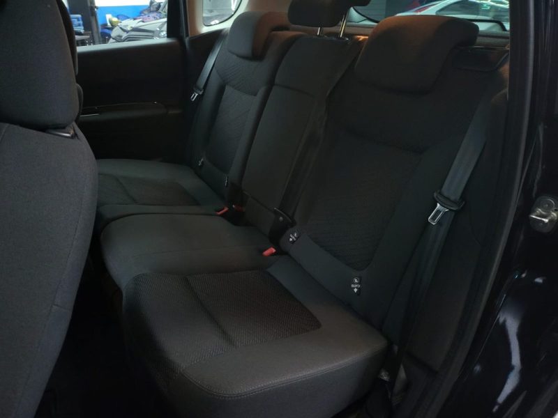 PEUGEOT 3008 1.6 HDi FAP BUSINESS PACK 112 ch