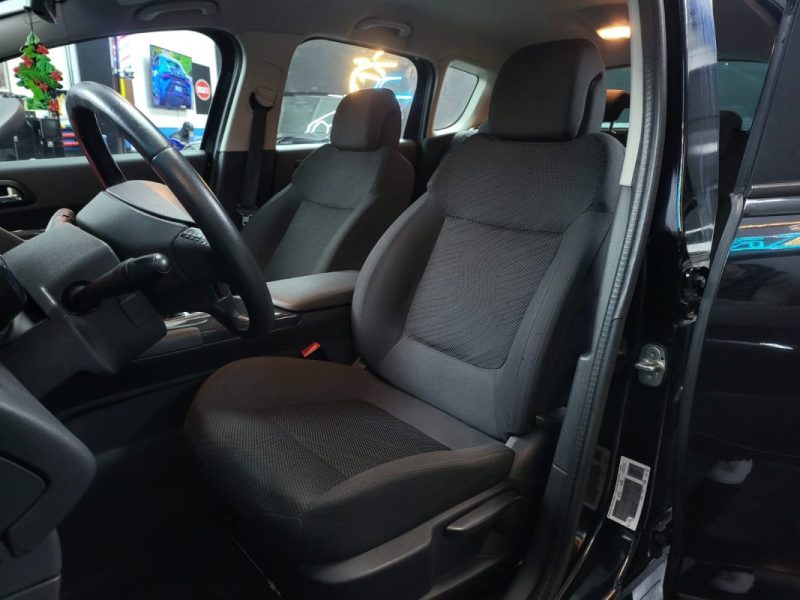 PEUGEOT 3008 1.6 HDi FAP BUSINESS PACK 112 ch