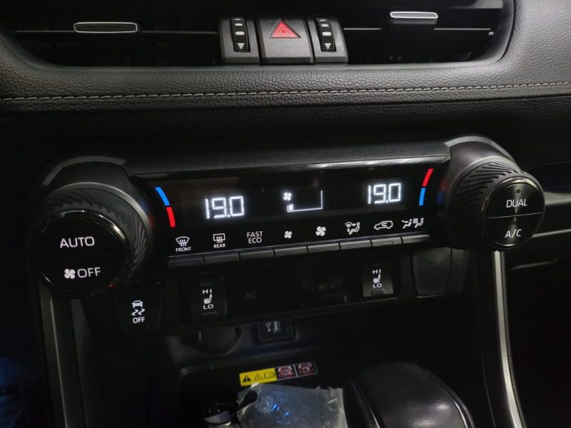 TOYOTA RAV4 2.5i HYBRID GR SPORT 222 cv 