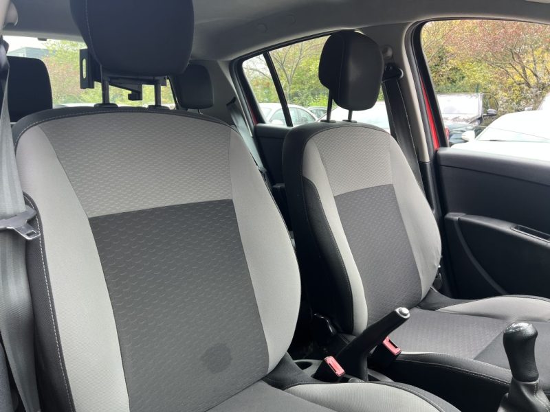 RENAULT CLIO III 20 ANS 1.5DCI 75 