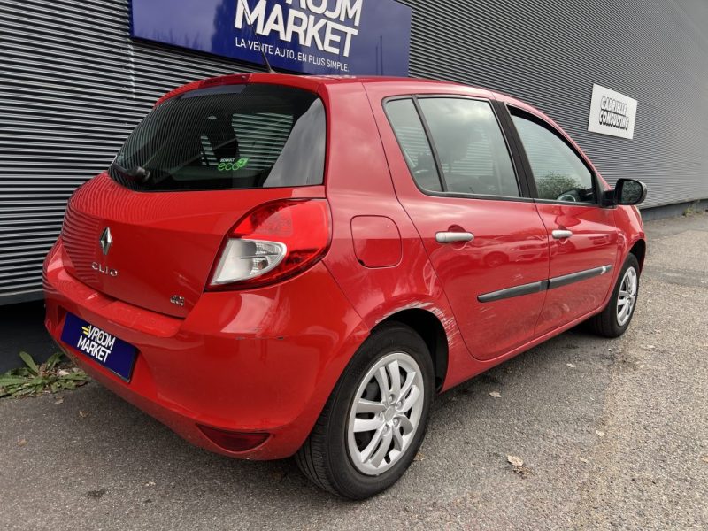 RENAULT CLIO III 20 ANS 1.5DCI 75 