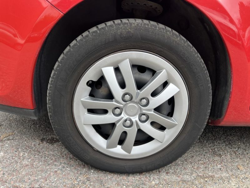 RENAULT CLIO III 20 ANS 1.5DCI 75 