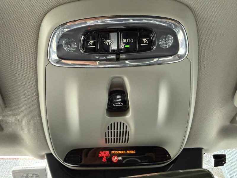 XC90 2.0 TDI AWD 235ch MOMENTUM 7 places 