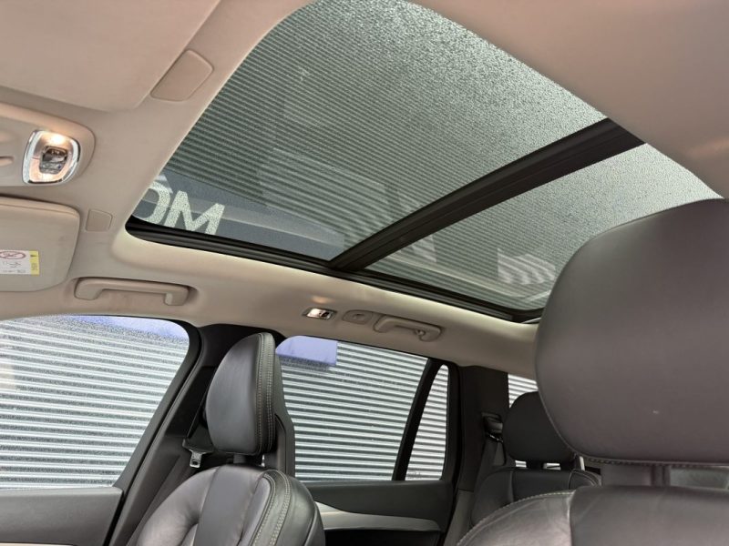 XC90 2.0 TDI AWD 235ch MOMENTUM 7 places 