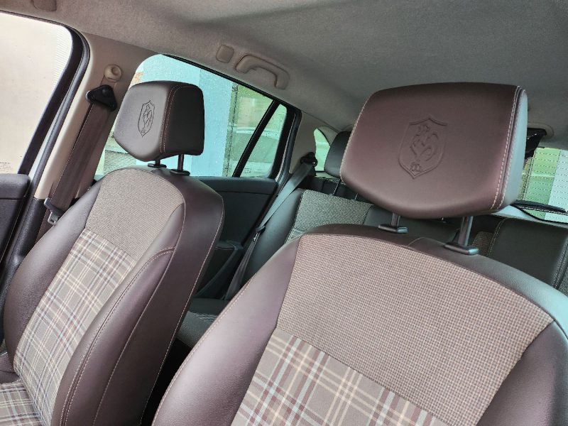 RENAULT CLIO III 1.5 dCi 105ch XV de France eco² 