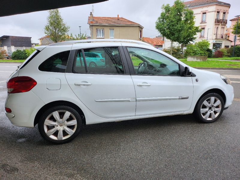 RENAULT CLIO III 1.5 dCi 105ch XV de France eco² 