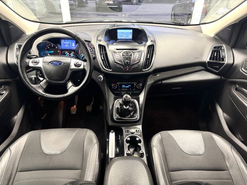 FORD KUGA 2.0 TDCi 120ch 4X2 Titanium 2015