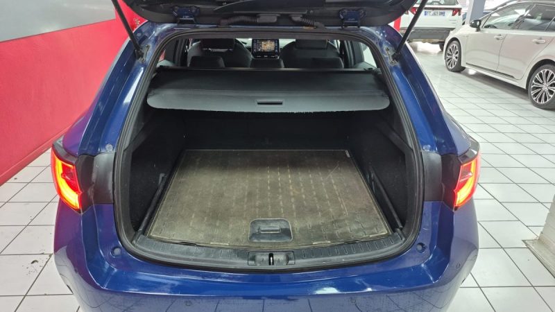 TOYOTA COROLLA TOURING SPORTS 122cv DYNAMIC BUSINESS/1 ERE MAIN/TVA RECUP