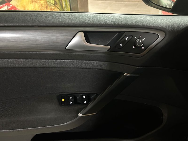 VOLKSWAGEN GOLF  Golf SW 1.0 TSI 115ch Confortline Business DSG7 Euro6d-T 